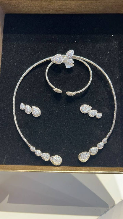 Boucheron

Master set

220 dhs

Zain89
♥️♥️♥️