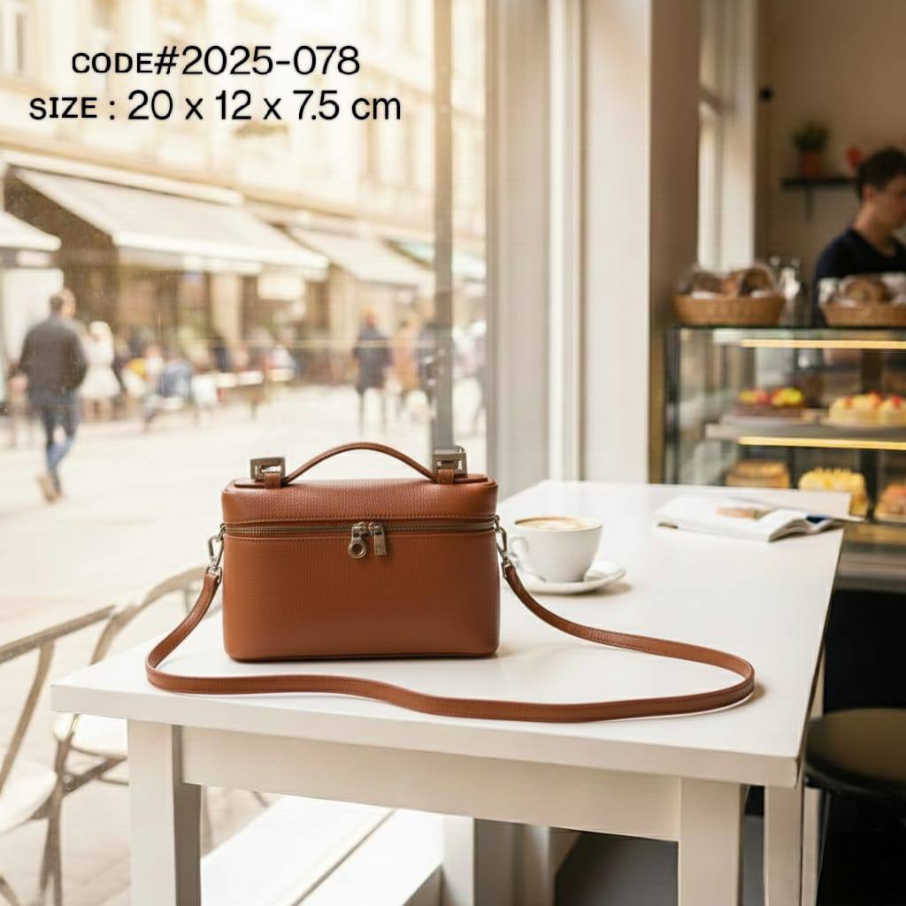 LORO PIANA 
ᴛᴏᴘ ʜᴀɴᴅ sʟɪɴɢ ʙᴀɢ
ᴍᴀᴛᴛᴇ ʟᴇᴀᴛʜᴇʀ ᴍᴀᴛᴇʀɪᴀʟ
sɪʟᴠᴇʀ ʜᴀʀᴅᴡᴀʀᴇ
sɪᴢᴇ : 20 cm
ᴡɪᴛʜ BOX
🎁🎁🎁

75 dhs🪙🌨️

Zain31
♥️♥️♥️
