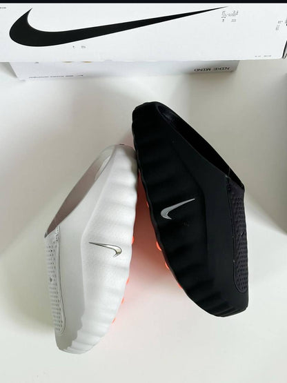 Nike Slippers, High Quality 
Size 36 To 45
170 dhs✅

Zain183
♥️♥️♥️
