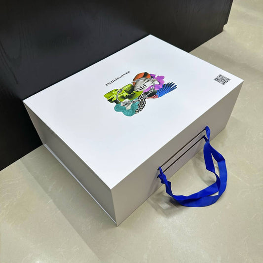 Box 38cm  
+
Paper Bag
30 dhs🪙💚

Zain39
♥️♥️♥️