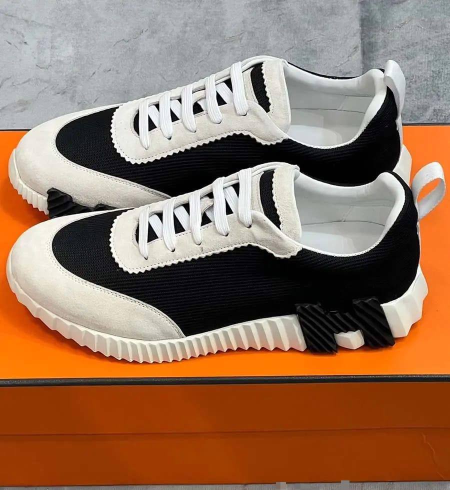 HERMES 
☘️ *SIZE  36  to 41 ☘️                                                                                                       
280 dhs❣️

Zain243
♥️♥️♥️