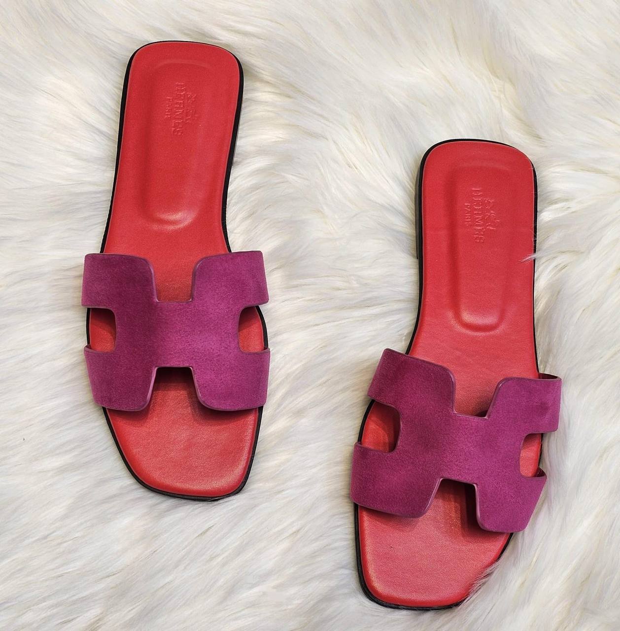 HERMES 
☘️ *SIZE  36  to 41 ☘️                                                                                                       
180 dhs✅

Zain224
♥️♥️♥️