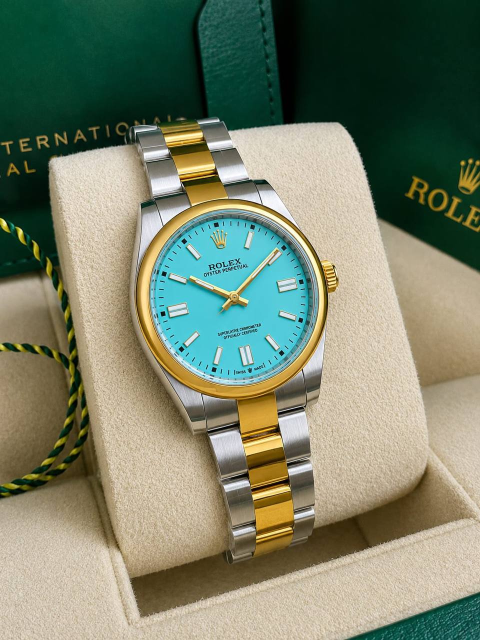Rolex watch for ladies good quality 
160 dhs🇦🇪🇦🇪
 size 31mm

Zain59
♥️♥️♥️
