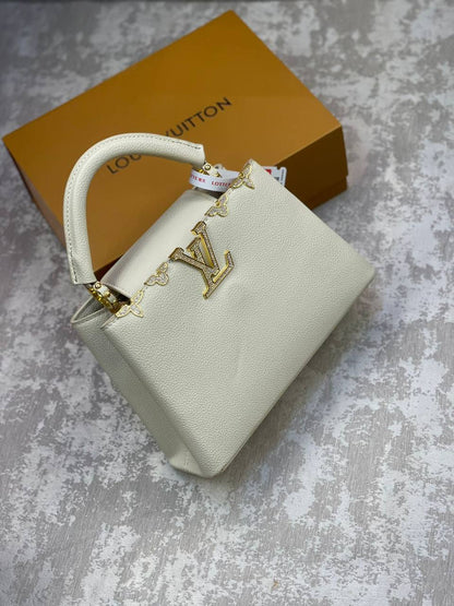 LV
Master
230 dhs✅

Zain175
♥️♥️♥️