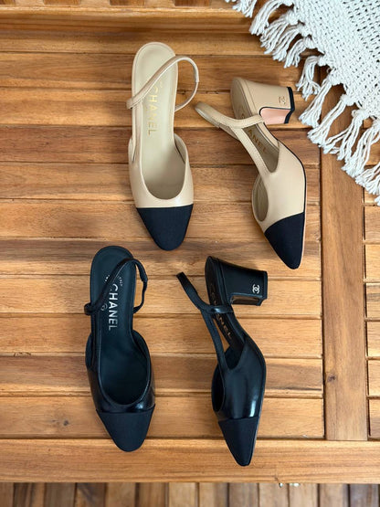 Chanel 
Size 36-41
_Super master high quality_🪡
450 dhs🇦🇪🇦🇪

Zain176
♥️♥️♥️