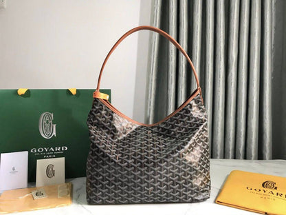 GOYARD 
HIGH QUALITY
110 dhs✅

Zain295
♥️♥️♥️