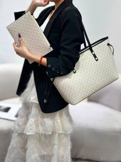 MK 
2 in 1

First quality 
Size : 36 * 14 * 26 cm

with pouch
100 dhs🇦🇪🇦🇪

Zain115
♥️♥️♥️