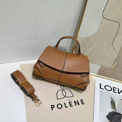 POLENE

Size  31cm
115 dhs🇦🇪🇦🇪

Zain04
♥️♥️♥️