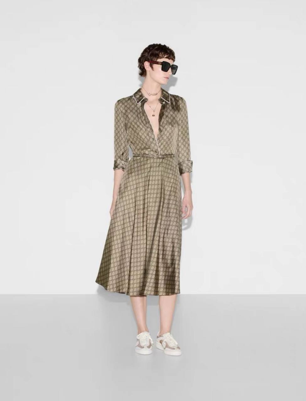 *New collections    
220 dhs🪙
*good  quality  ✅
*Sizes:S M L * 
*AVAILABLE NOW*

Zain231
♥️♥️♥️