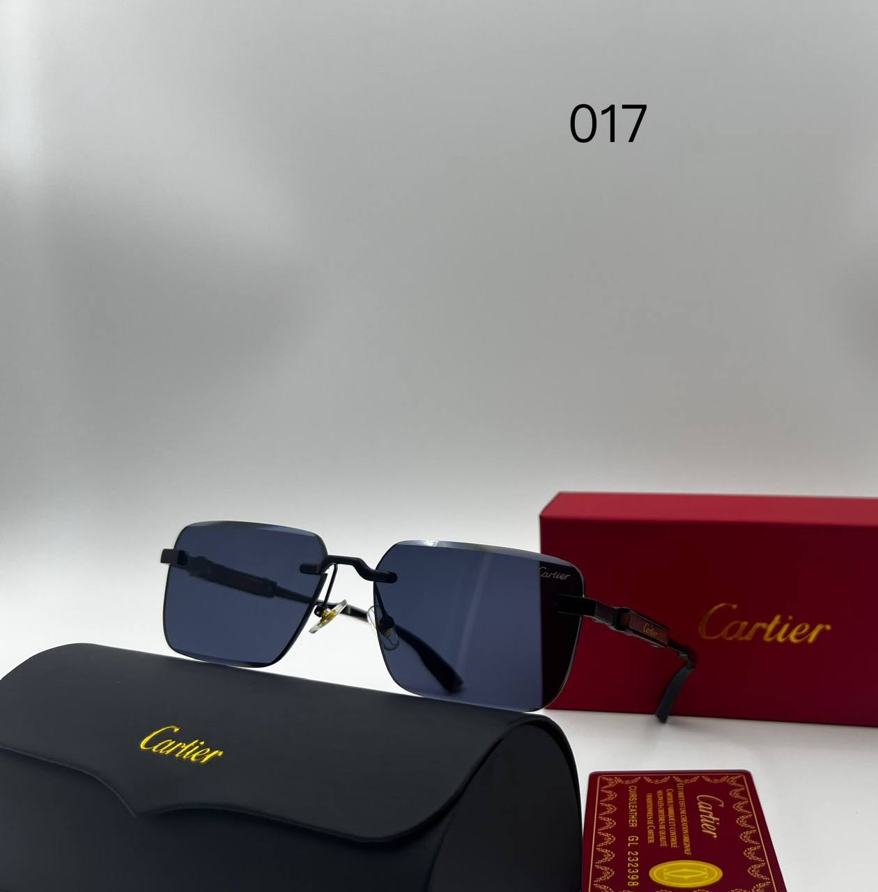 Cartier 
Sunglasses 🕶️ 
good quality 💯
With master box 🗃️ 
50 dhs🇦🇪🇦🇪

Zain273
♥️♥️♥️