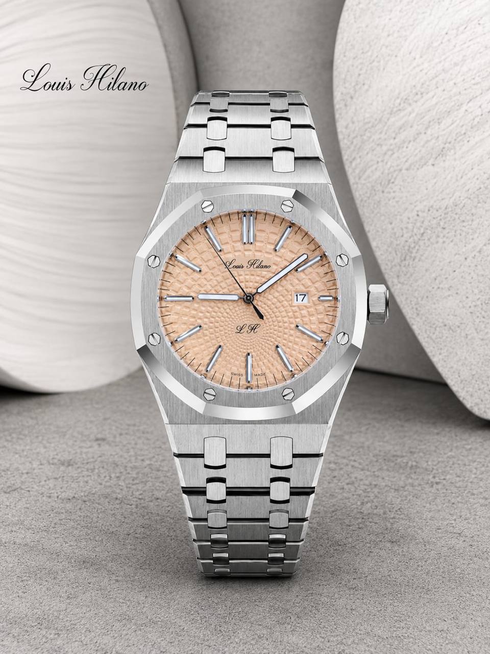 Louis Hilano watch for men good quality 
260 dhs✅

Zain59
♥️♥️♥️
