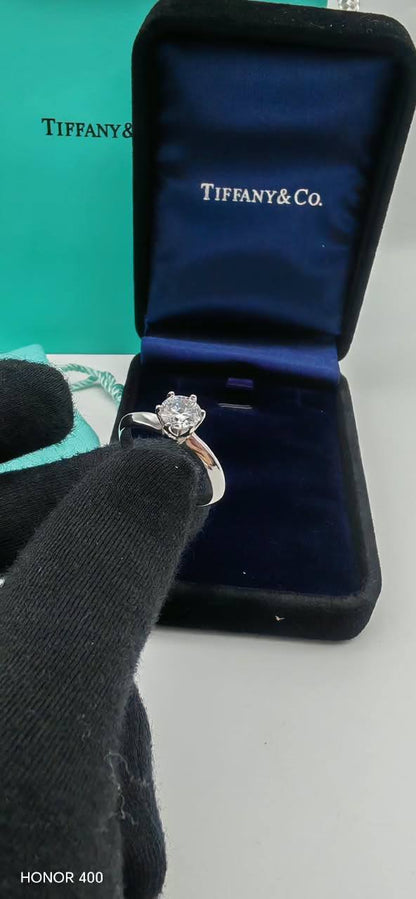 Tiffany &co

85 dhs🇦🇪🇦🇪

Zain122
♥️♥️♥️