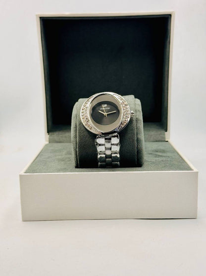 Swarovski ladies
55 dhs🪙💕

Zain08
♥️♥️♥️