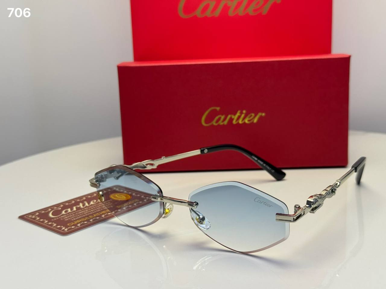 Cartier
With orginal box 
55 dhs🇦🇪🇦🇪

Zain29
♥️♥️♥️