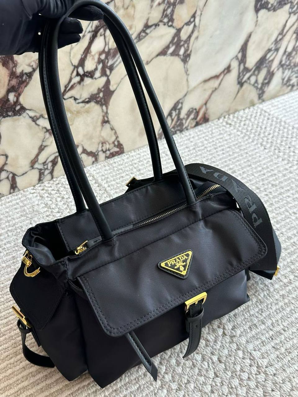 Prada
Master
290 dhs🪙💕

Zain141
♥️♥️♥️