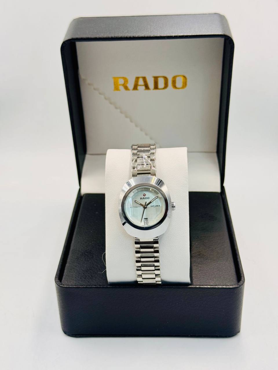 Rado  ladies 
offer price 
40 dhs💓

Zain08
♥️♥️♥️