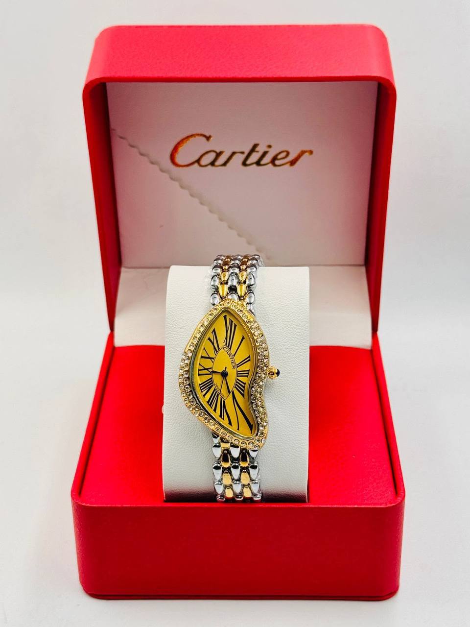 Cartier ladies 
55 dhs🇦🇪🇦🇪

Zain08
♥️♥️♥️