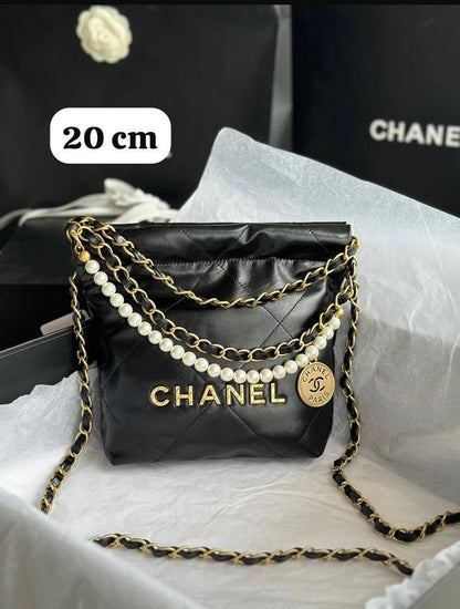 Chanel
75 dhs❤️
With box

Zain219
❤️❤️❤️