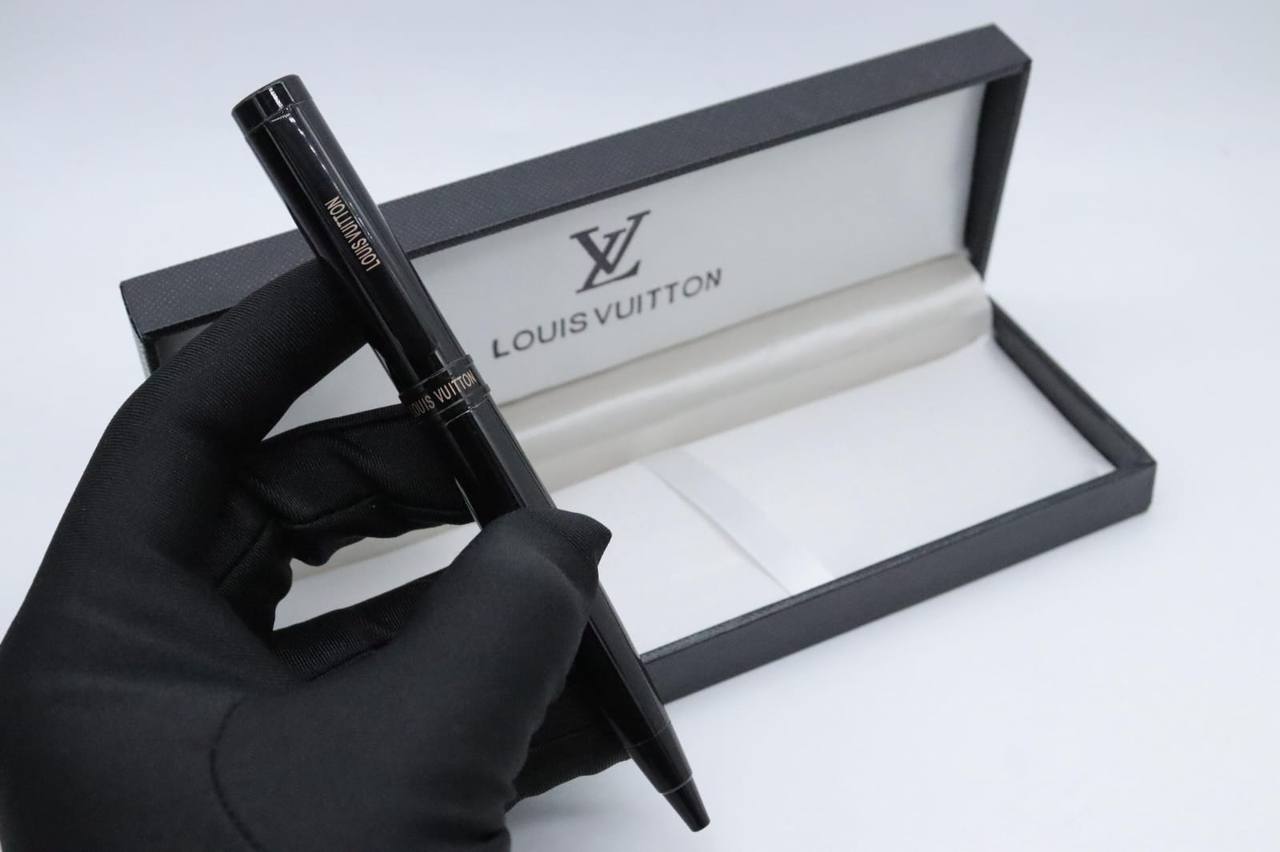 Pen Price 

55 dhs🪙🌨️ 

With Box
🎁🎁🎁

Zain33
♥️♥️♥️