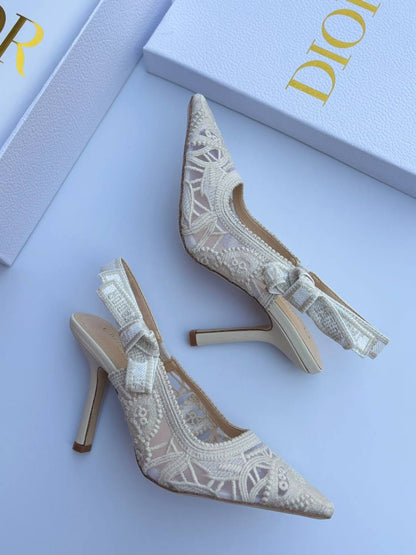 Dior 
130 dhs🇦🇪
Size 36-42

Zain55
♥️♥️♥️