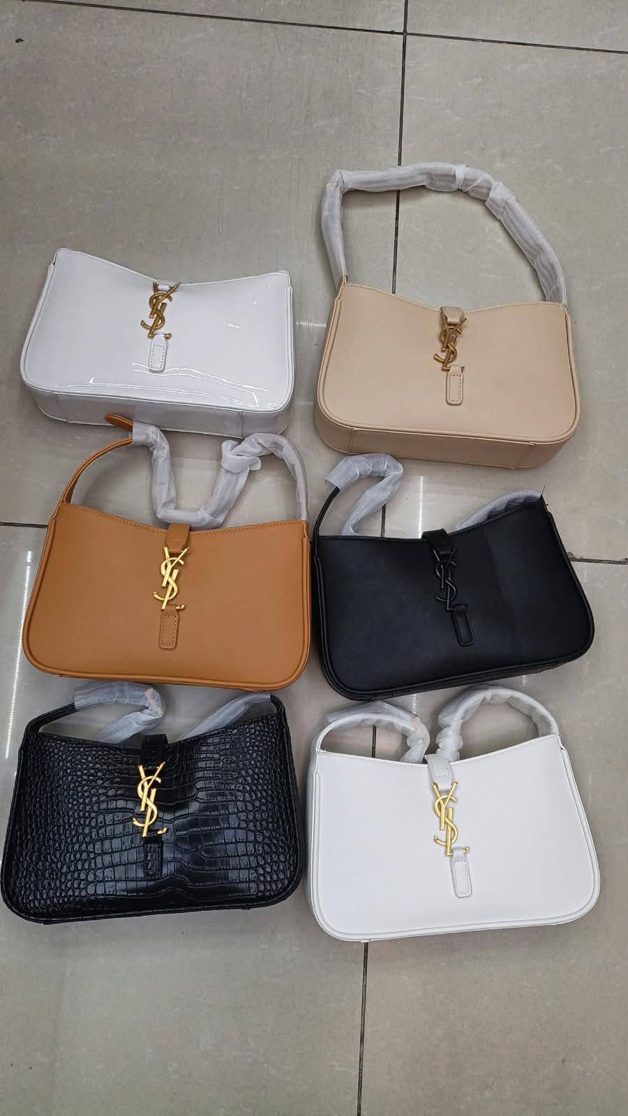 AVAILABLE 
LV
Prada
Ysl 
Coach
Gucci

70 dhs🇦🇪🇦🇪

Zain169
♥️♥️♥️