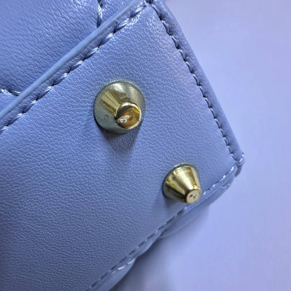 DIOR 

NEW CAME 

HIGH QUALITY 
WITH BOX 

125 dhs🇦🇪🇦🇪

Zain39
♥️♥️♥️
