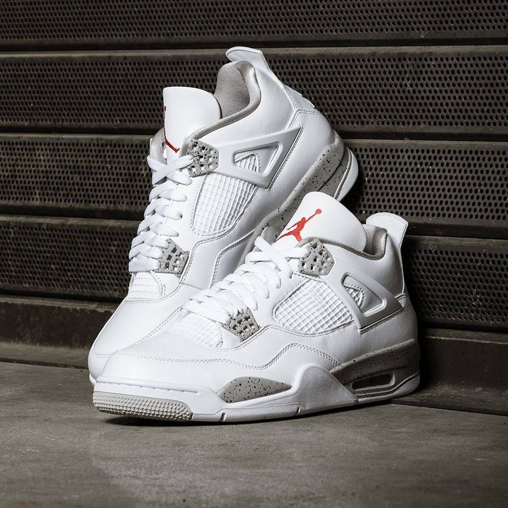Air Jordan 4 Retro ‘White Oreo’⬜️
Jd-051 36-45 AVAILABLE 🤩
We make discounts 
200 dhs🇦🇪🇦🇪

Zain242
♥️♥️♥️