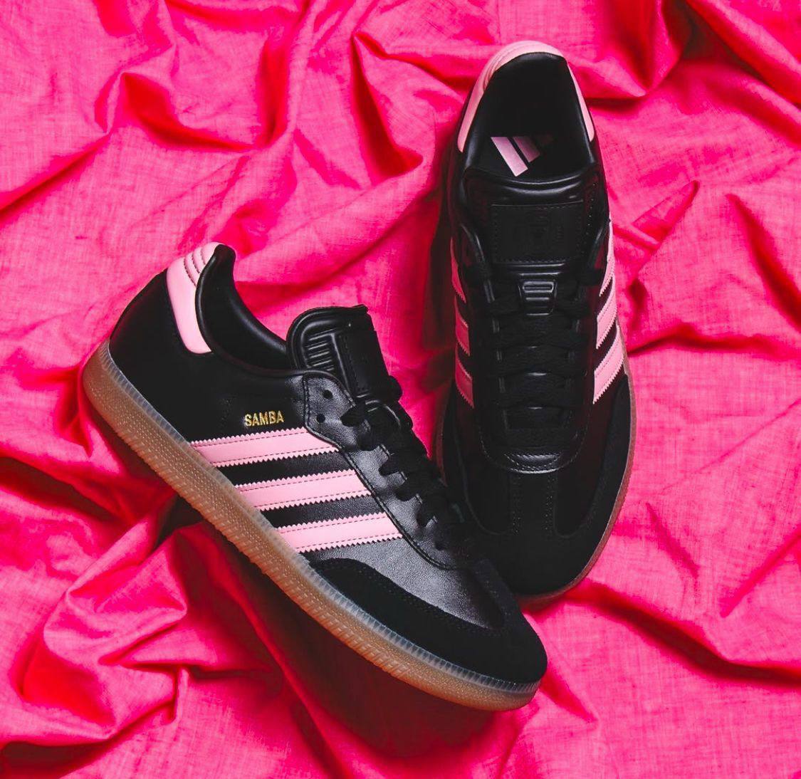 Samba
Size 36 to 45 
90 dhs✅

Zain183
♥️♥️♥️