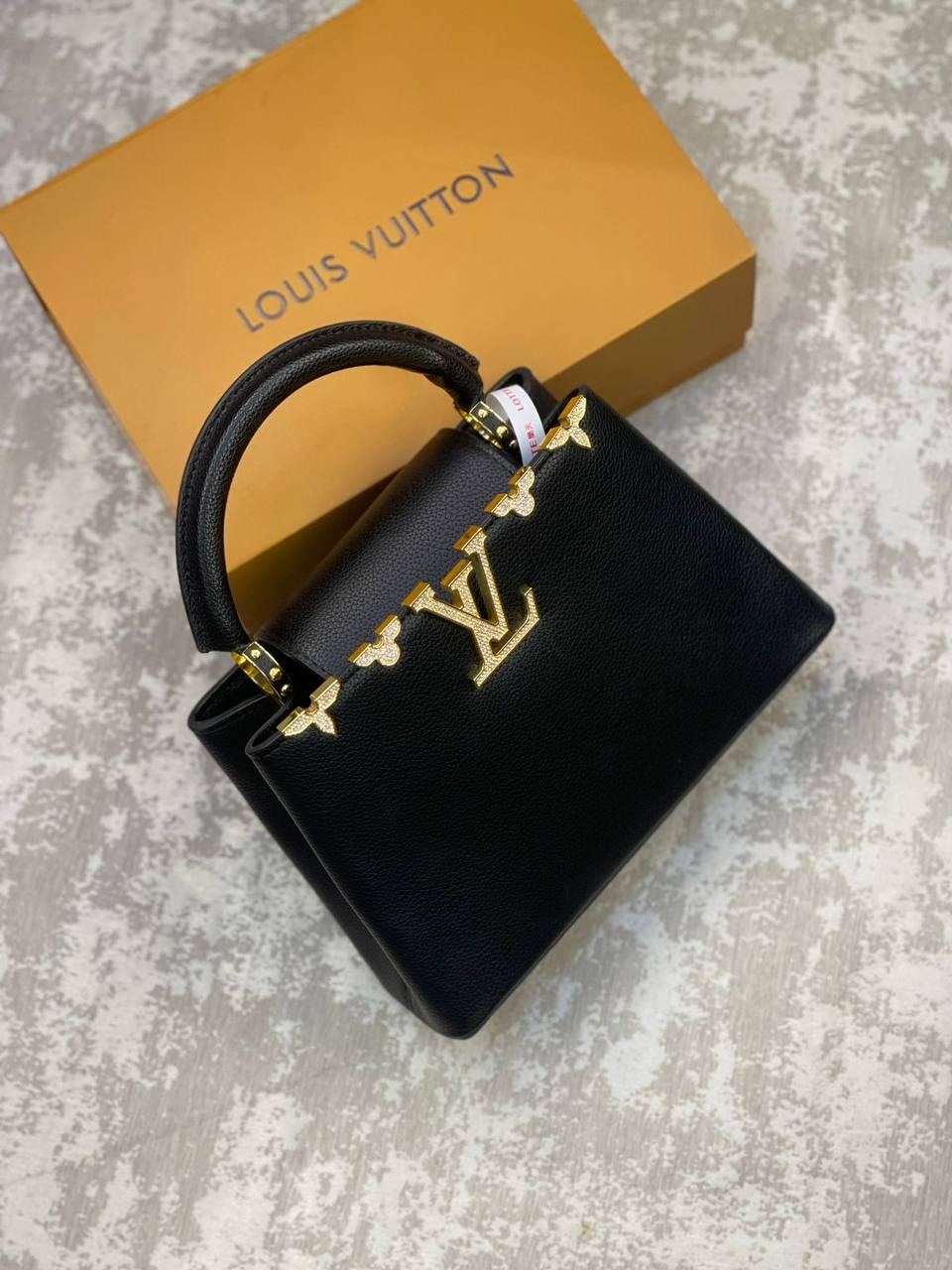 LV
Master
230 dhs✅

Zain175
♥️♥️♥️