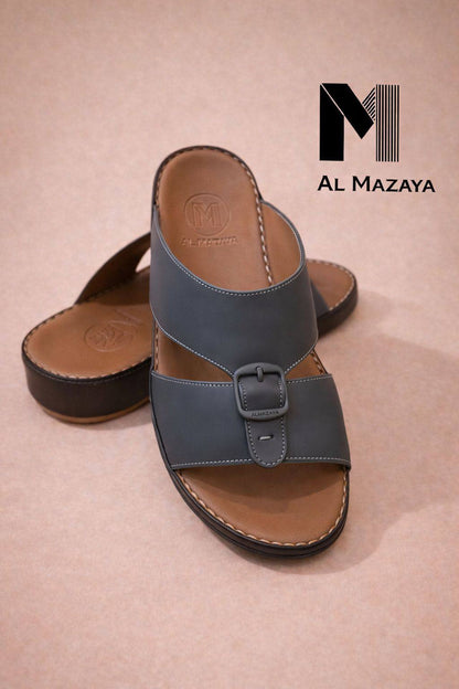 slippers for men good quality  
size available (40to46) 6to12) 

230 dhs🌺

Zain59
♥️♥️♥️