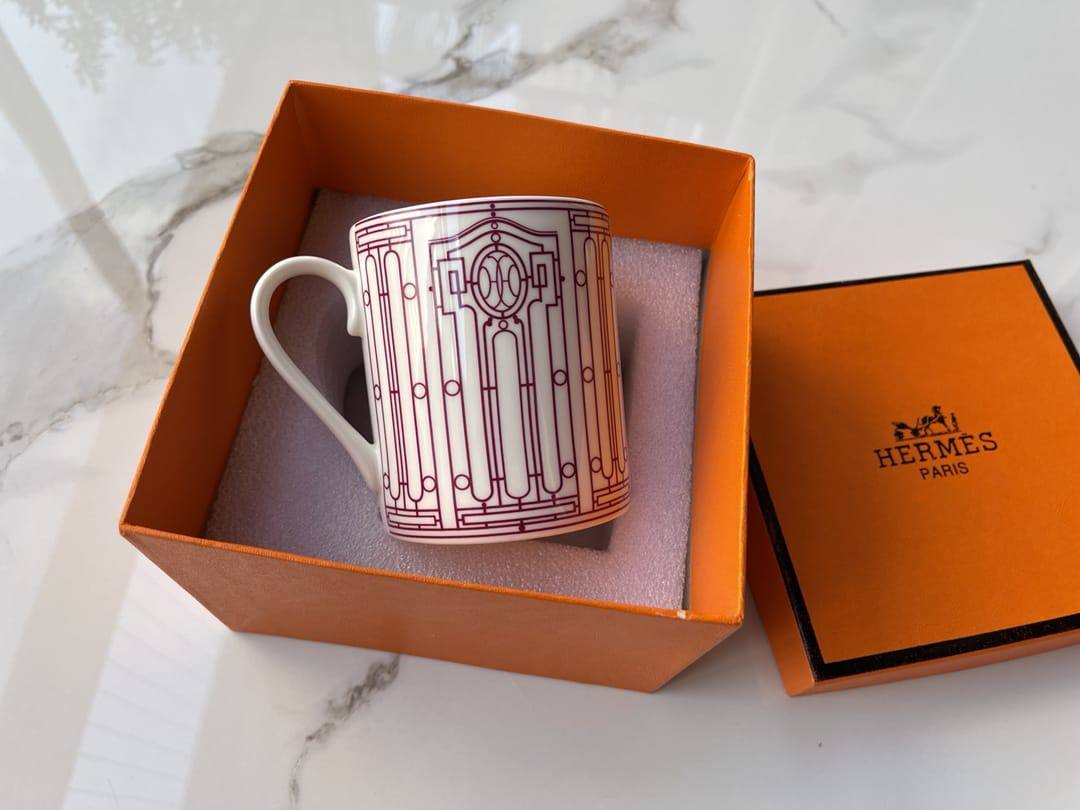 Branded mugs 

75 dhs

Zain205
♥️♥️♥️