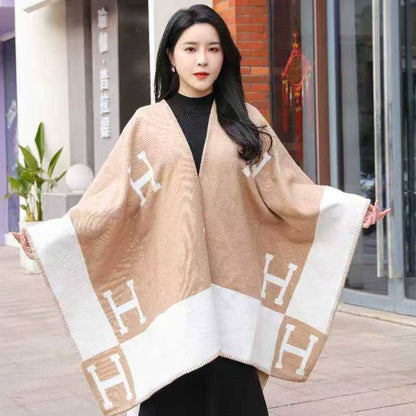 Scarf 
90 dhs🪙🌨️
105 dhs🪙🌨️ 

with box
🎁🎁🎁

Zain93
♥️♥️♥️