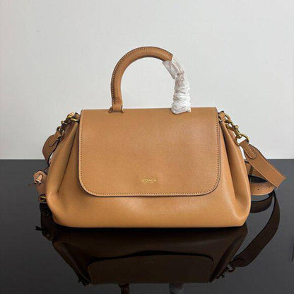 Coach Master
35cm 
230 dhs🪙🌨️

Zain248
♥️♥️♥️