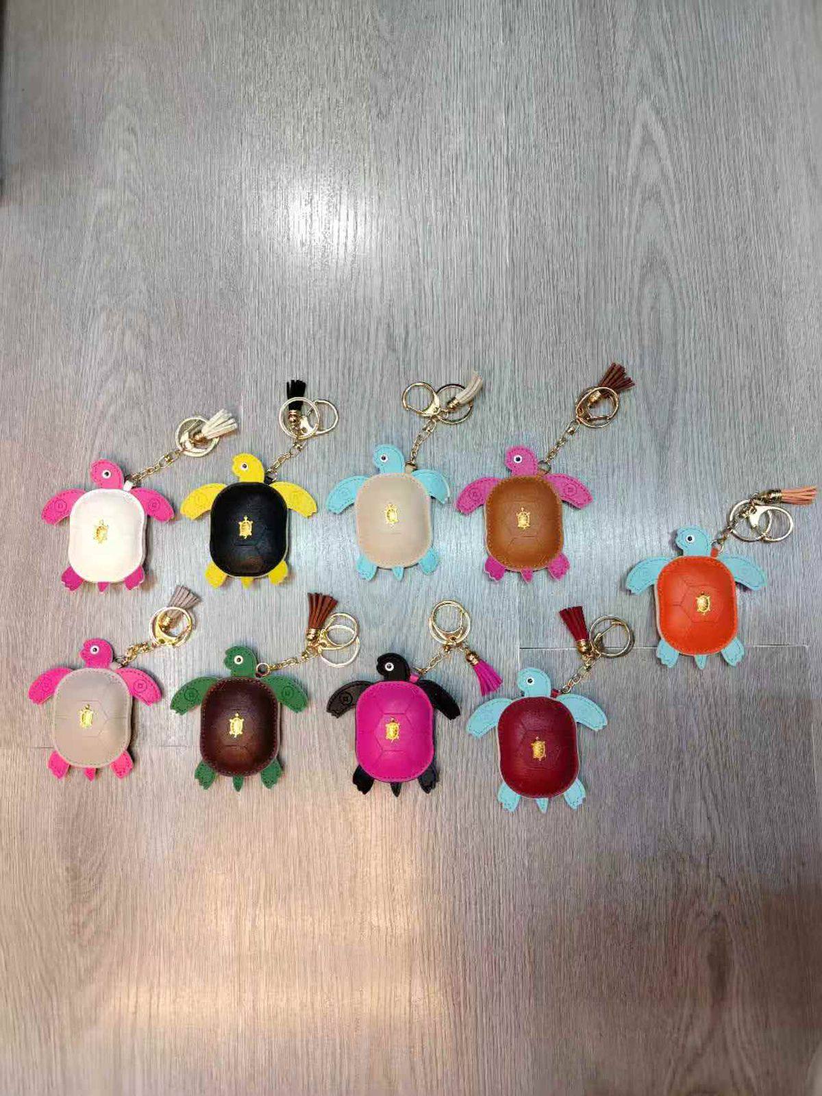 Holders
30 dhs🌺

Zain107
♥️♥️♥️
