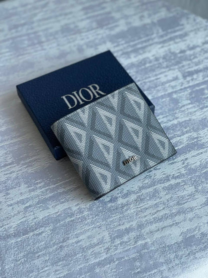 DIOR - Burberry

*Mens Wallet*
*Master Quality*

230 dhs✅

Zain179
♥️♥️♥️
