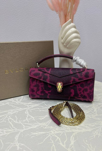 BVLGARI 💫💕💕
New collection 💕💕💕
Super master quality 🔥🔥💯
Available now 💫💫💫
With full packaging 🎁
For Price 👇 WhatsApp✅
0568585901 
0507557372
0552275751 Owner Zain 👌

Zain252
♥️♥️♥️