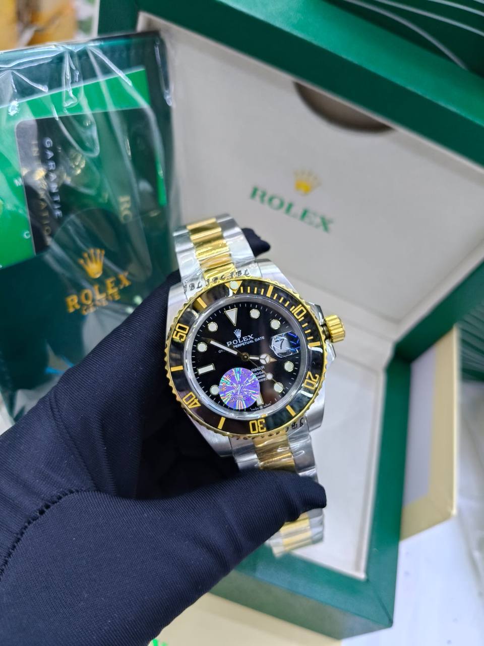 Rolex original luck 
automatic for mens 
370 dhs✅
with box 🥰👍

Zain25
♥️♥️♥️