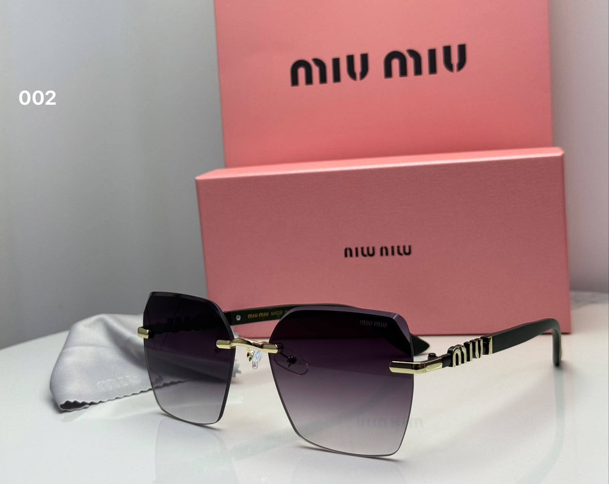 Miu miu
65 dhs🇦🇪🇦🇪

good quality

Zain182
♥️♥️♥️