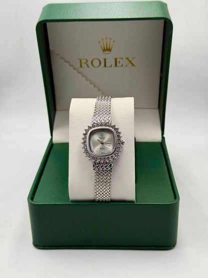 Rolex Ladies
*New arrival*🔥
55 dhs🪙💕

Zain08
♥️♥️♥️