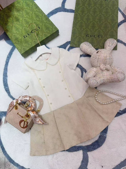 Gucci
1-9y 
150 dhs✅

Zain151
♥️♥️♥️