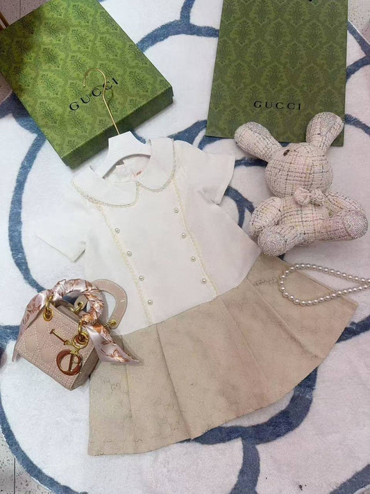 Gucci
1-9y 
150 dhs✅

Zain151
♥️♥️♥️