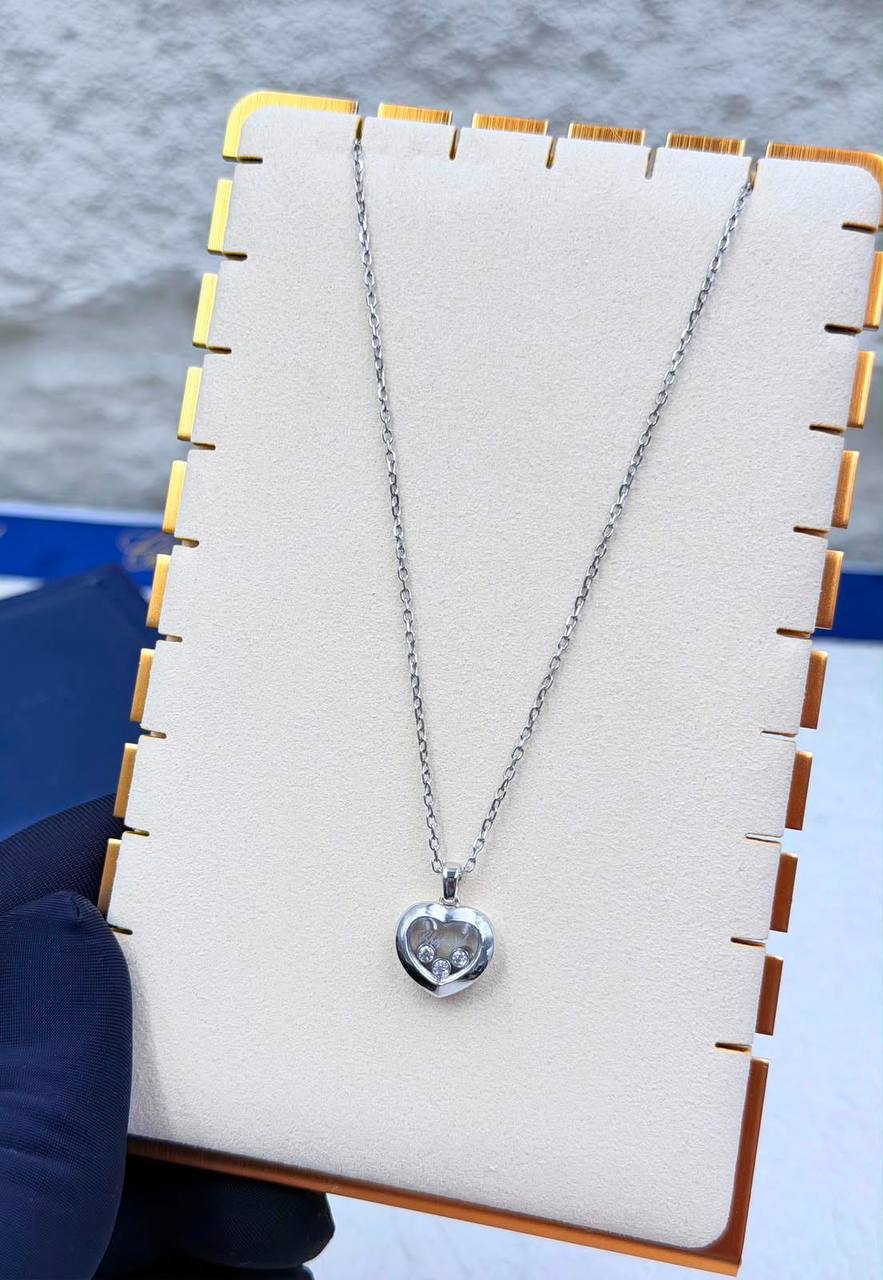 Chopard 💙
 Happy Diamond Heart ❤️ Full Set
Necklace, earings, Bracelet & Ring
↗️ *# Super Master Quality ®️*

*260 dhs✅* with *Normal* Box & Bag

Zain106
♥️♥️♥️