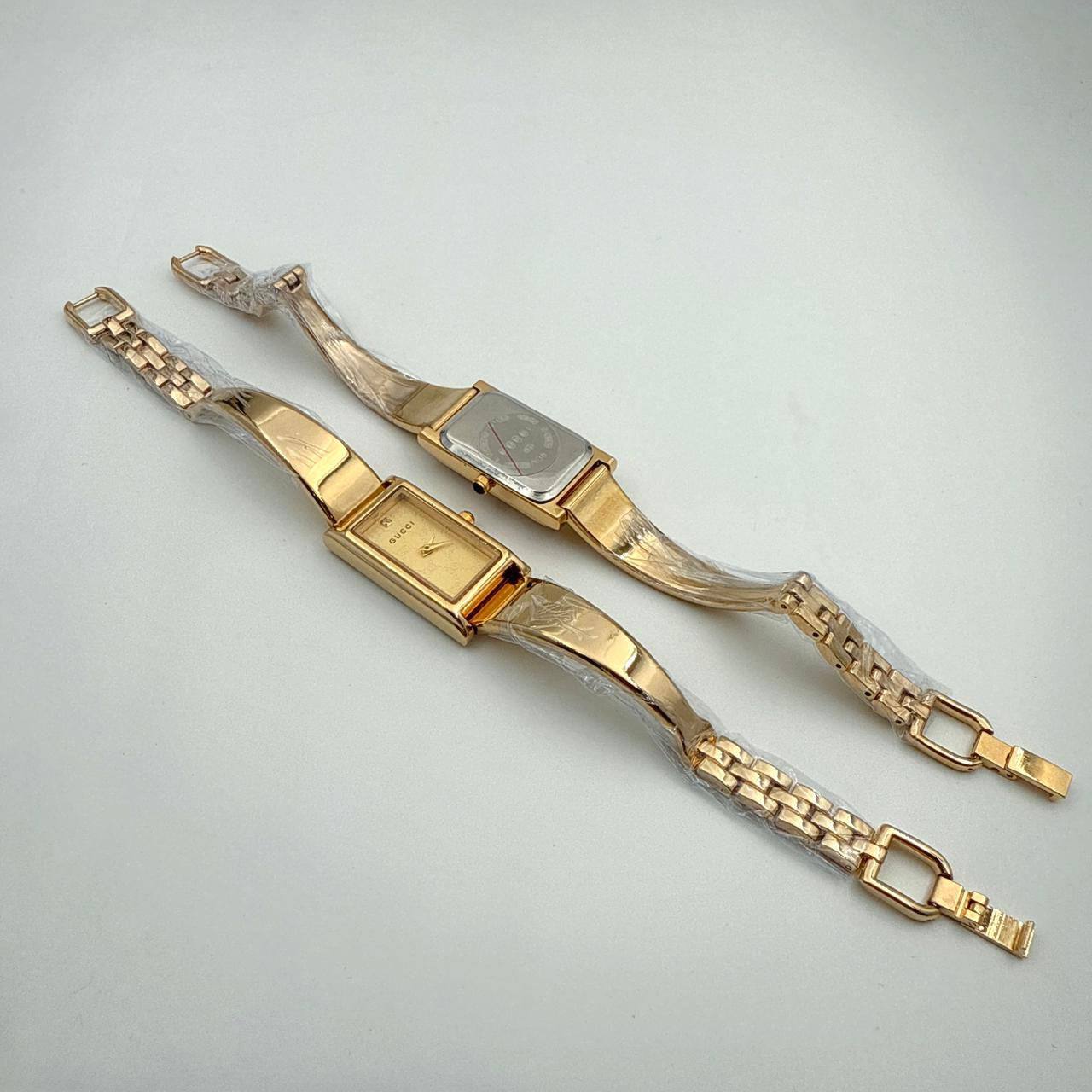 Gucci 
New ❤️
55 dhs🪙🌨️

Zain45
♥️♥️♥️