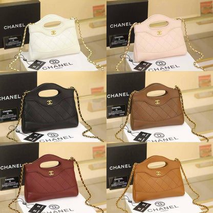 Chanel  
90 dhs💓
with box 📦 

Good quality 

Zain253
♥️♥️♥️