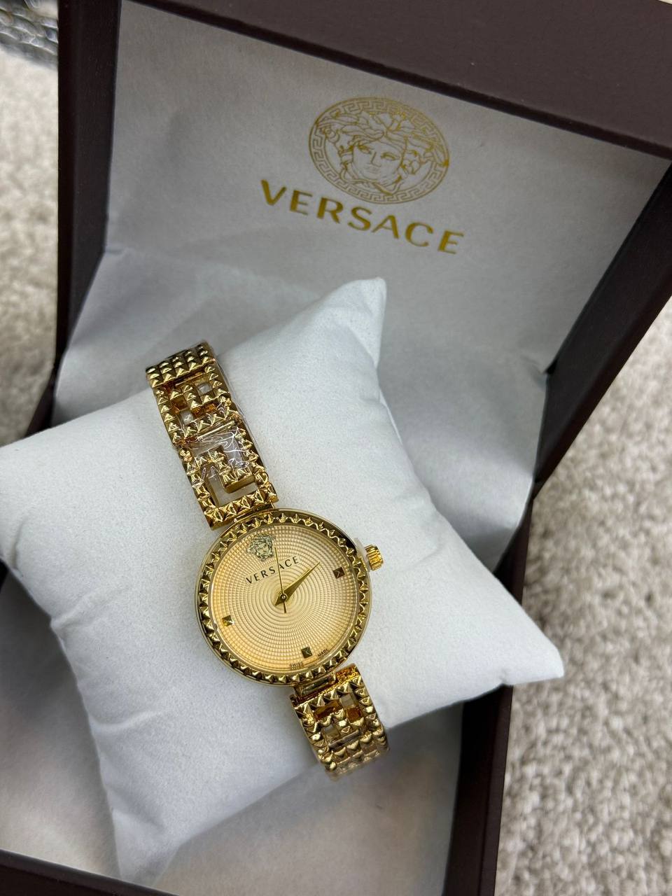 VERSACE🆕 LADIES 
GOOD QUALITY 💯
60 dhs🪙💕

Zain133
♥️♥️♥️