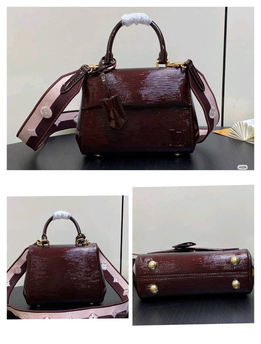 LV
Master
950 dhs✅
Super Master Quality
👌

Zain10
♥️♥️♥️