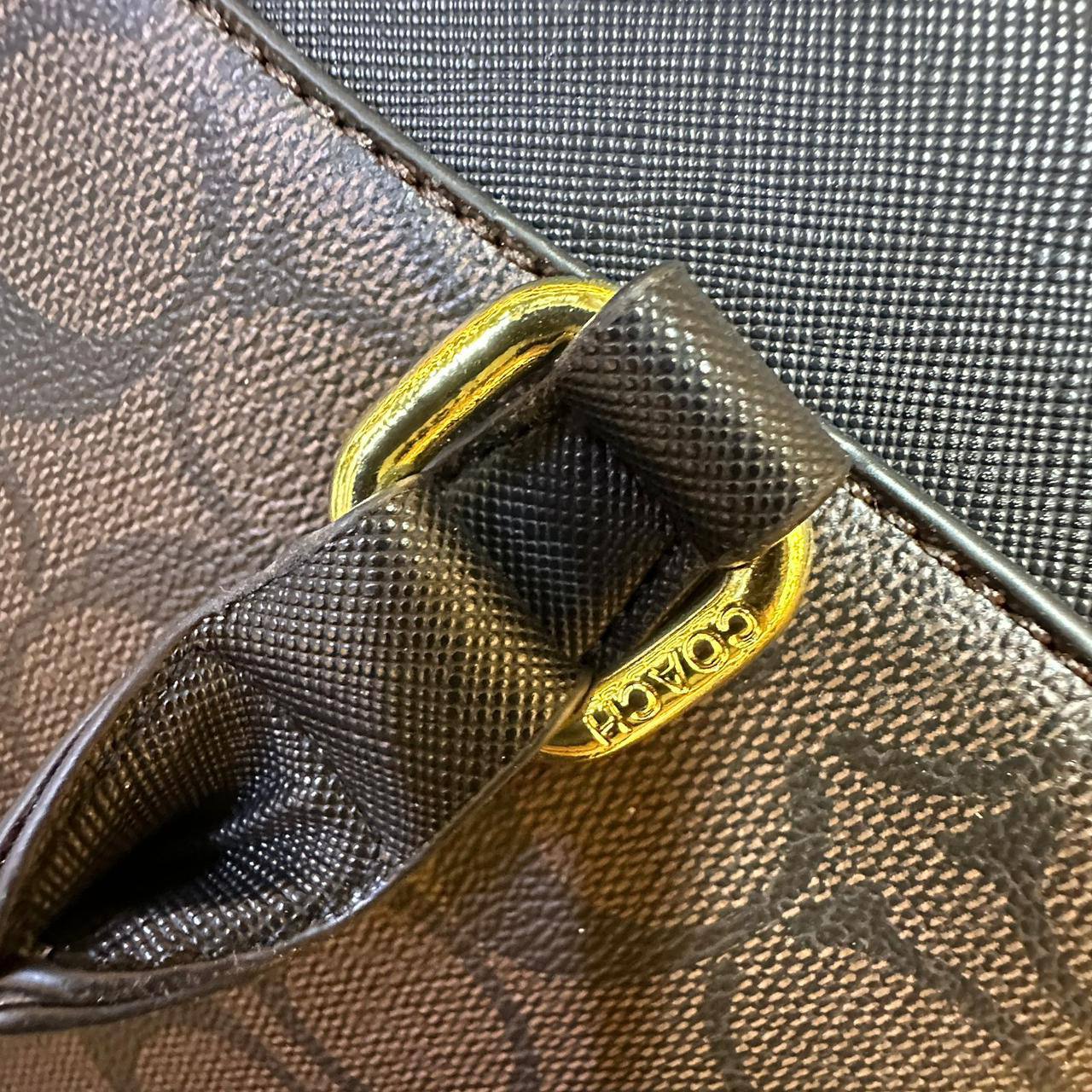 COACH 
NEW CAME 

GOOD QUALITY  

95 dhs🪙🖤

Zain39
♥️♥️♥️
