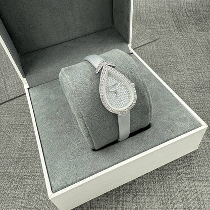 Chanel
55 dhs✅

Zain45
♥️♥️♥️
