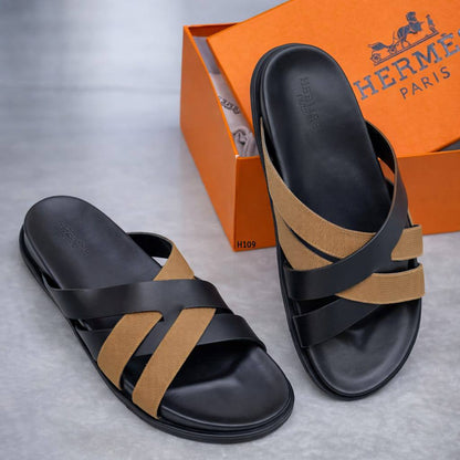HERMES SANDAL FOR MEN
SIZES: 39 to 46 
150 dhs✅

Zain58
♥️♥️♥️
