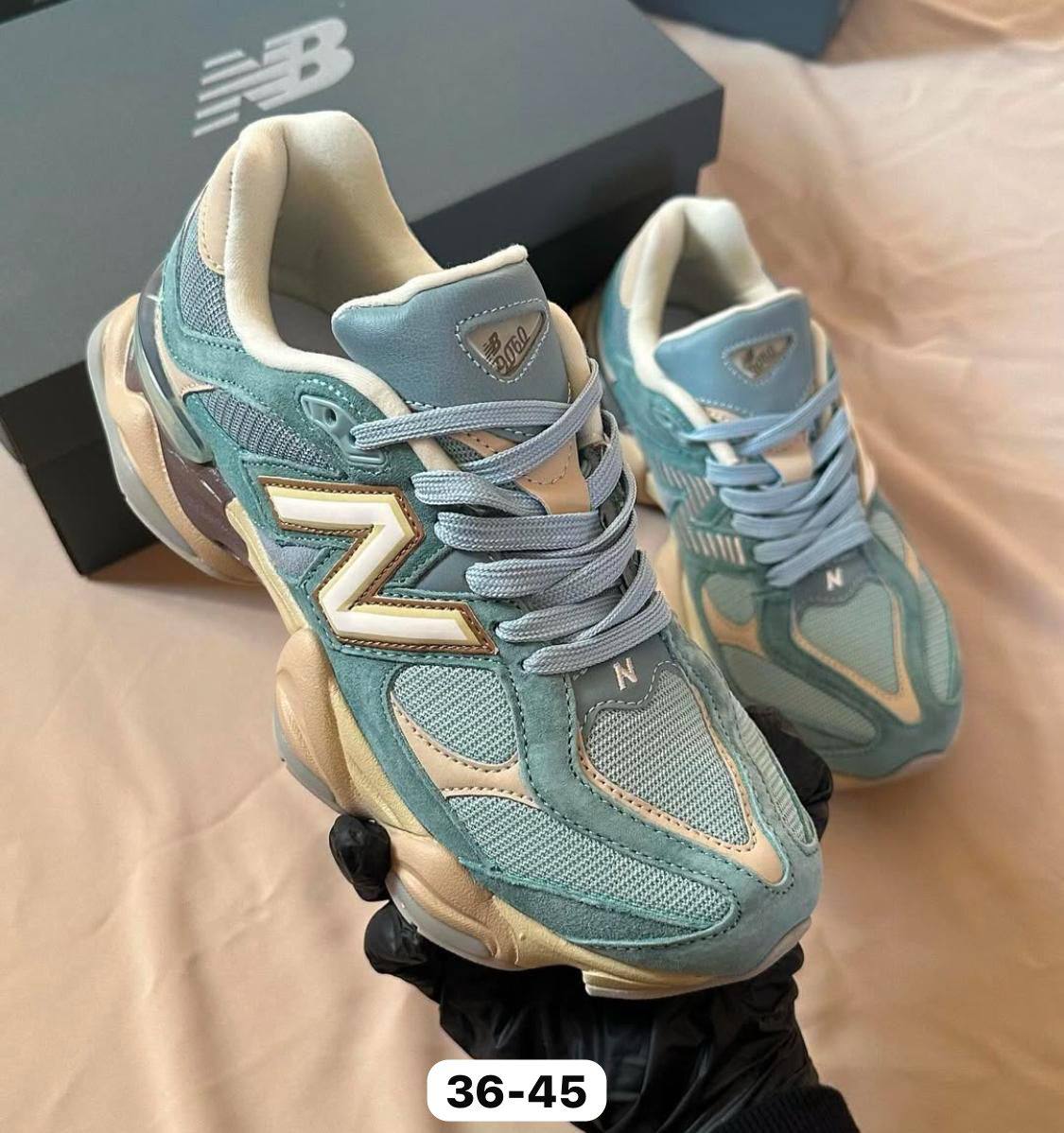 NB
Size 40-45⚡️ 
140 dhs❣️

Zain183
♥️♥️♥️